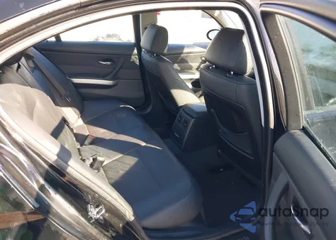 2006 BMW 325I z USA, uszkodzony, nr VIN WBAVB13556KR58090